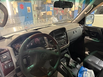 Mitsubishi Montero, 2002г, полный привод, автомат