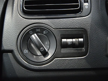 Volkswagen Polo, 2011г, передний привод, механика