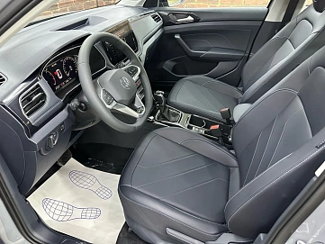 Volkswagen Tharu, 2025г, передний привод, робот