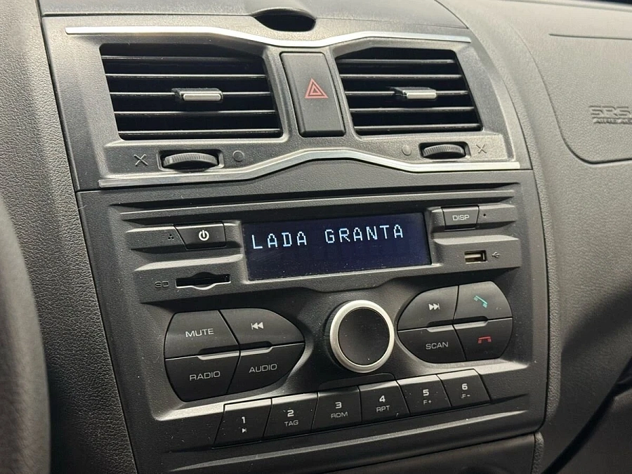 Lada (ВАЗ) Granta, 2021г., передний привод, механика