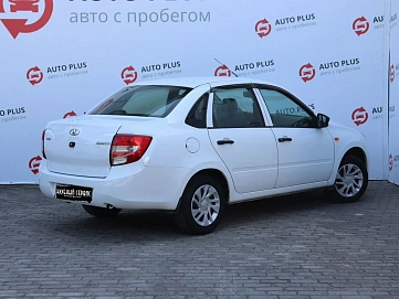 Lada (ВАЗ) Granta, 2015г, передний привод, механика