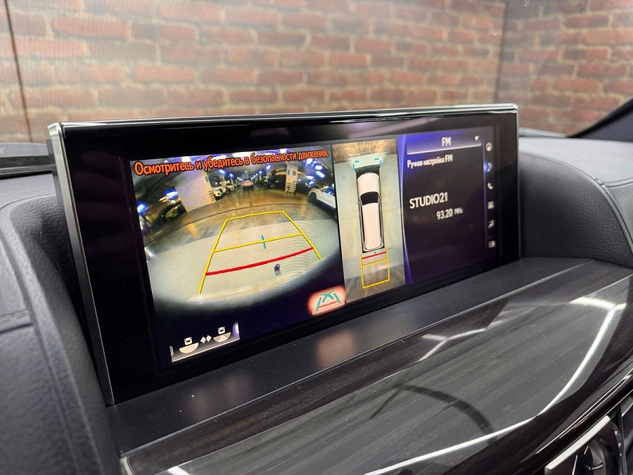 Lexus LX, 2017г., полный привод, автомат