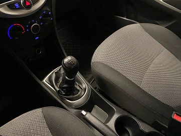 Hyundai Solaris, 2011г, передний привод, механика