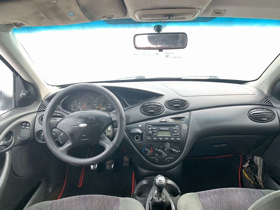 Ford Focus, 1998г., передний привод, механика