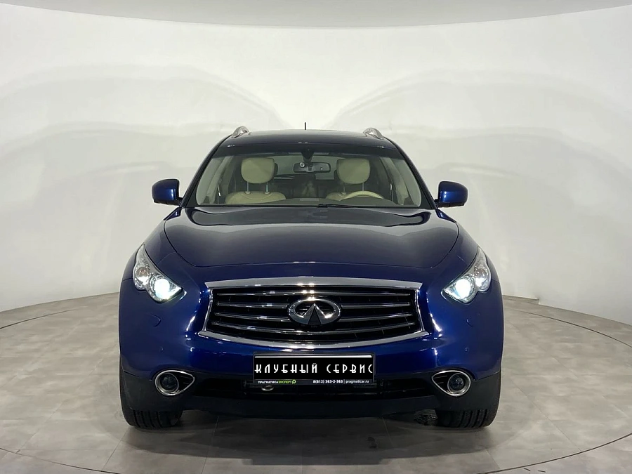 Infiniti QX70, 2014г., полный привод, автомат