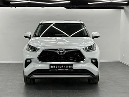Toyota Highlander, 2025г, полный привод, автомат