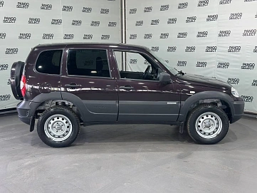 Chevrolet Niva, 2017г., полный привод, механика