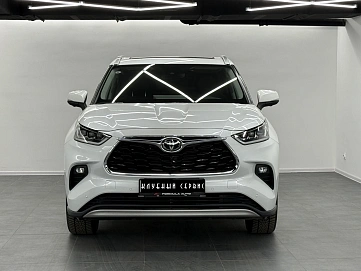 Toyota Highlander, 2025г, полный привод, автомат
