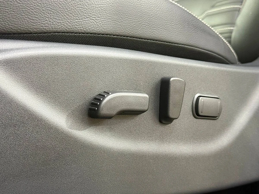 Nissan Navara (Frontier), 2025г., полный привод, автомат