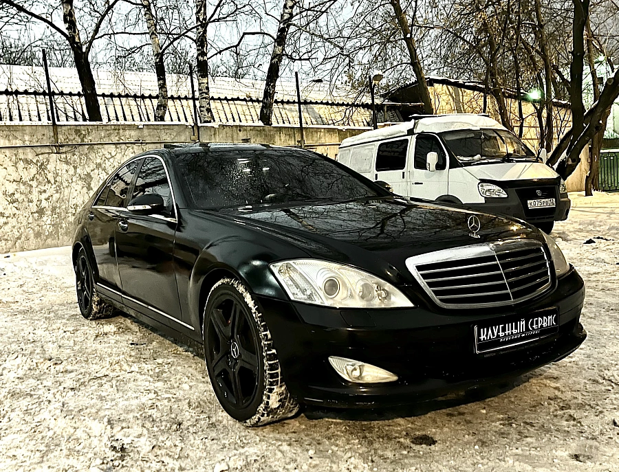 Mercedes-Benz S-Класс, 2006г., задний привод, автомат