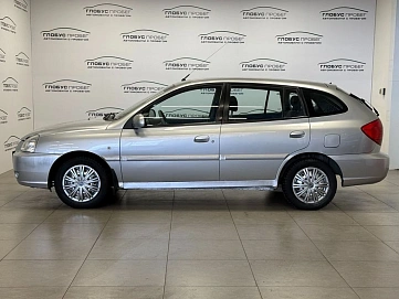 Kia Rio, 2004г, передний привод, механика