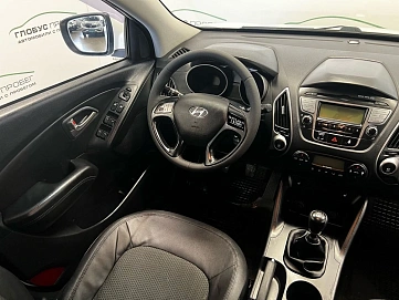 Hyundai ix35, 2012г, передний привод, механика