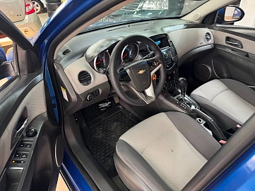 Chevrolet Cruze, 2009г, передний привод, автомат