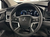 Mitsubishi Outlander, 2023г., передний привод, вариатор