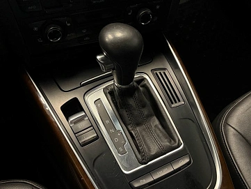 Audi Q5, 2008г, передний привод, автомат
