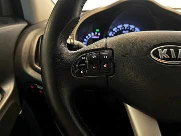 Kia Sportage, 2011г, передний привод, механика