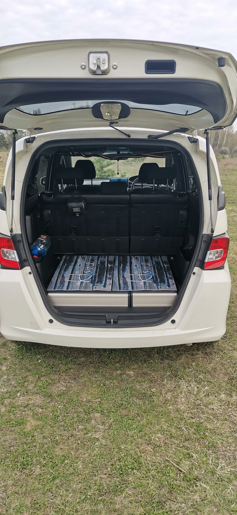 Honda Freed, 2012г., передний привод, вариатор