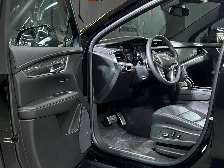 Cadillac XT5, 2023г., полный привод, автомат