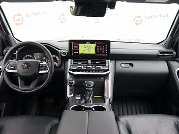 Toyota Land Cruiser, 2021г, полный привод, автомат