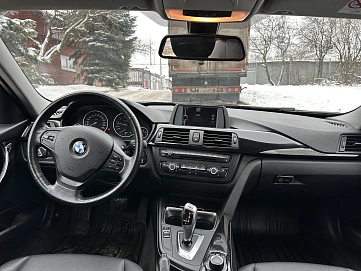 BMW 3 серии, 2013г, задний привод, автомат