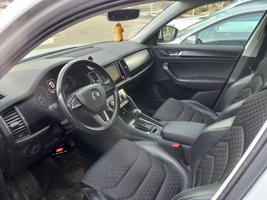 Skoda Kodiaq, 2018г., полный привод, робот