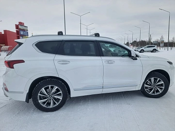 Hyundai Santa Fe, 2018г, полный привод, автомат