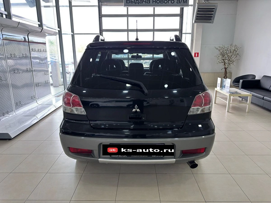 Mitsubishi Outlander, 2003г., полный привод, механика