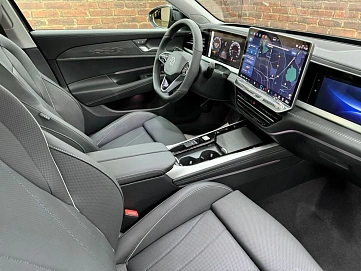 Volkswagen , 2024г., передний привод, робот