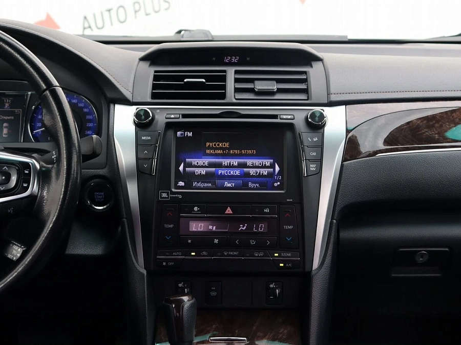 Toyota Camry, 2018г., передний привод, автомат