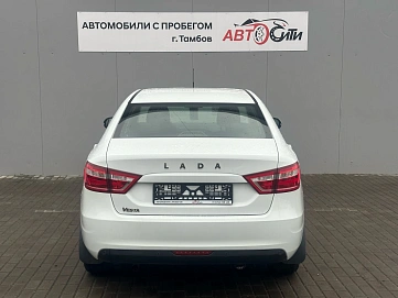 Lada (ВАЗ) Vesta, 2018г, передний привод, механика