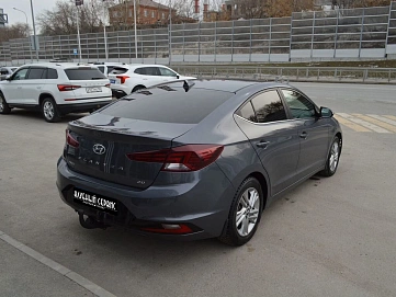 Hyundai Elantra, 2020г, передний привод, механика