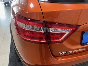 Lada (ВАЗ) , 2021г., передний привод, механика