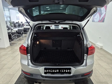 Volkswagen Tiguan, 2012г, полный привод, автомат
