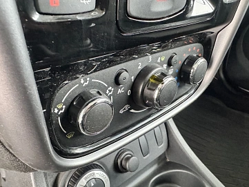 Renault Duster, 2012г, передний привод, механика