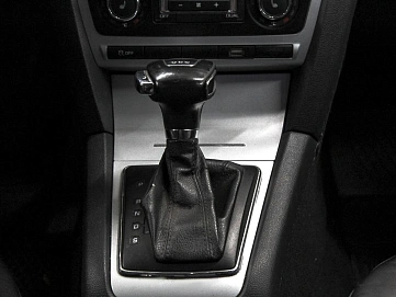 Skoda Octavia, 2011г, передний привод, робот