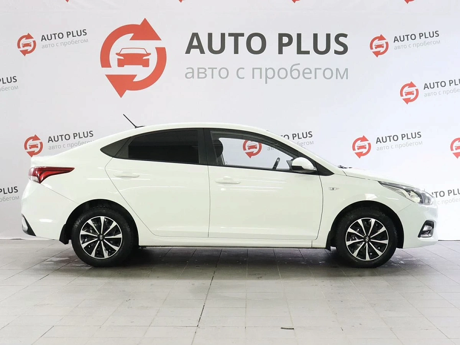 Hyundai Solaris, 2017г., передний привод, автомат