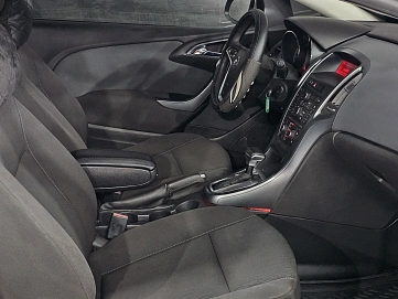 Opel , 2012г., передний привод, автомат