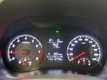 Hyundai Solaris, 2020г, передний привод, автомат