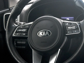 Kia Sportage, 2021г, передний привод, автомат