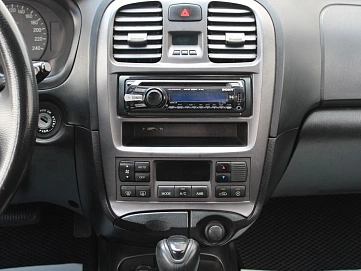 Hyundai Sonata, 2008г, передний привод, автомат