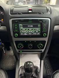 Skoda Octavia, 2009г, передний привод, механика