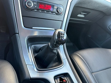 Ford Mondeo, 2012г., передний привод, механика