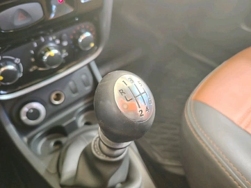 Renault Duster, 2012г, полный привод, механика