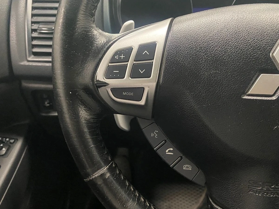 Mitsubishi ASX, 2011г., передний привод, вариатор