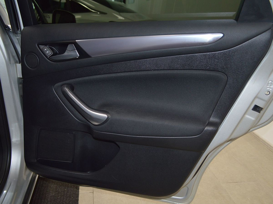 Ford Mondeo, 2012г., передний привод, автомат