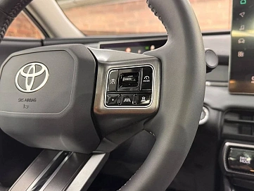 Toyota RAV4, 2025г, полный привод, вариатор