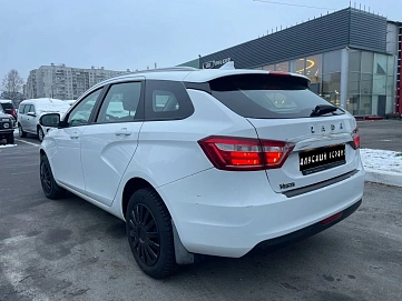Lada (ВАЗ) Vesta, 2019г, передний привод, механика