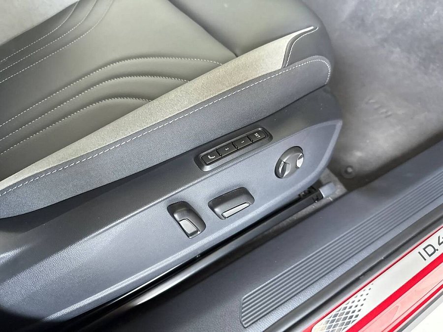 Volkswagen , 2022г., задний привод, автомат
