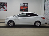 Hyundai Solaris, 2012г., передний привод, автомат