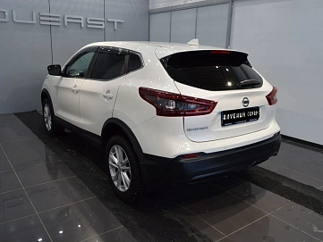 Nissan Qashqai, 2021г, передний привод, механика